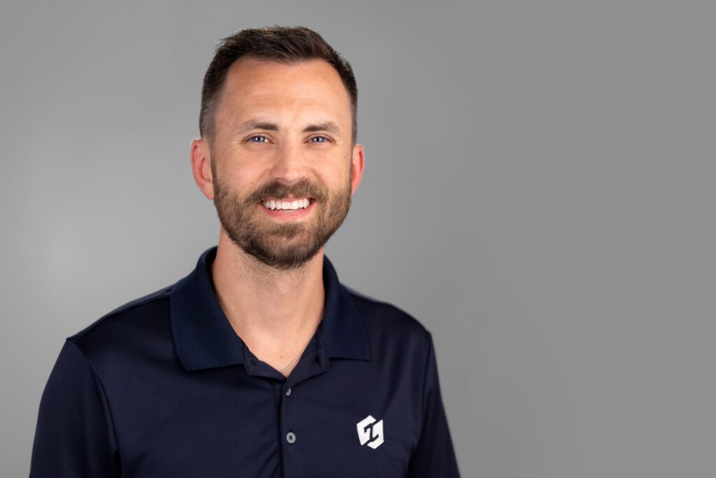 Kenny Lange Headshot 2023